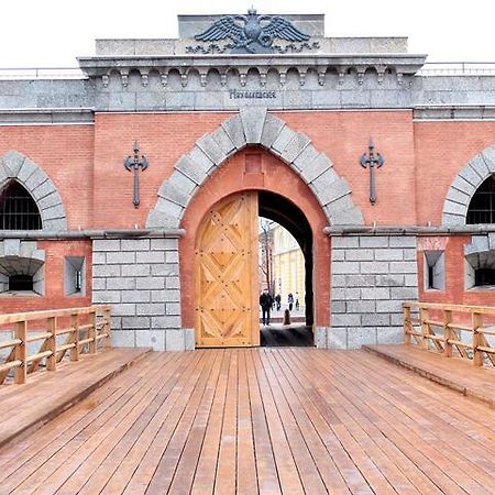 Picturesque Apartment Into Antique Fortress 陶格夫匹尔斯 外观 照片